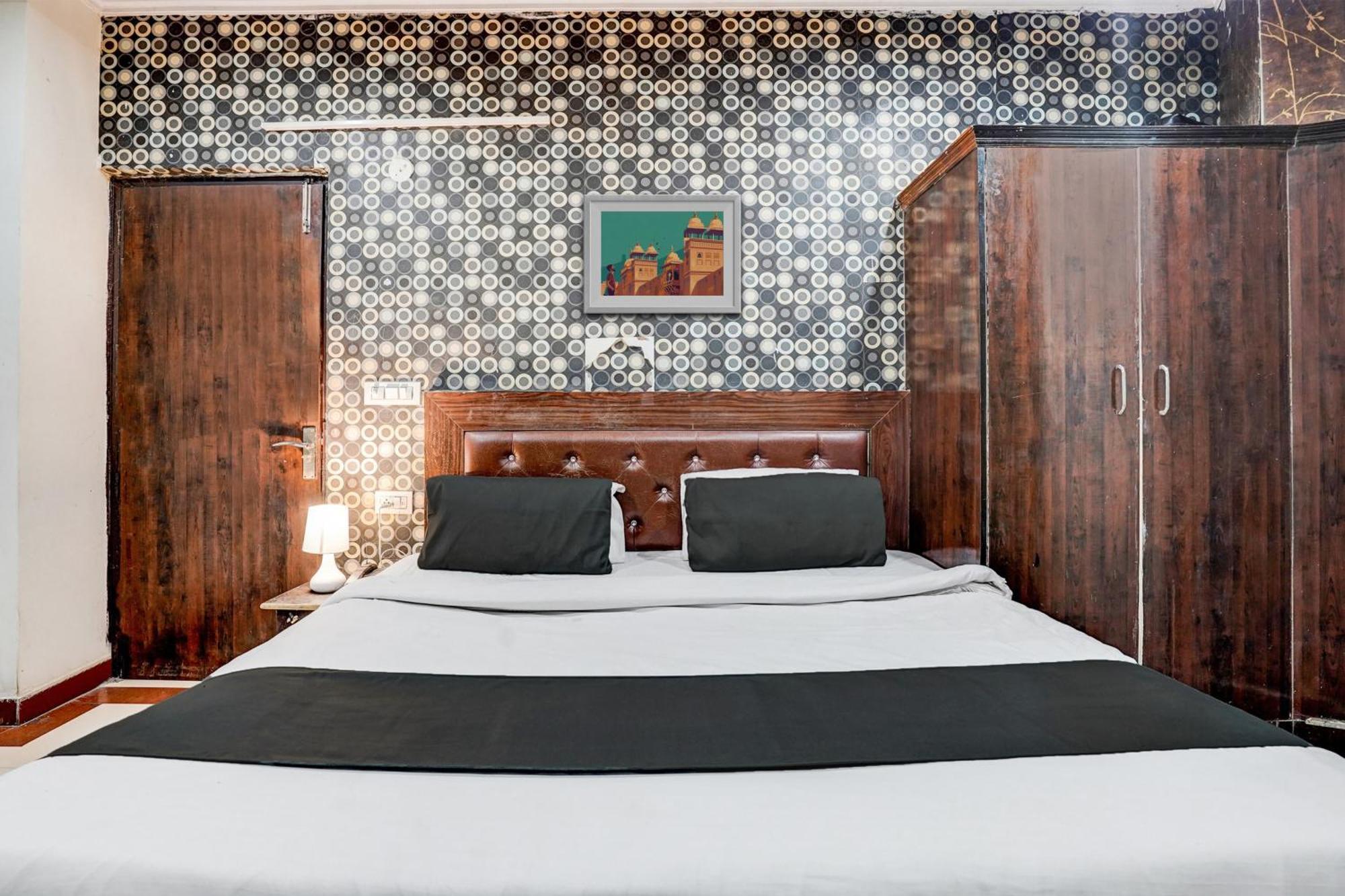 Super Hotel O Bg Hotel Faridabad Ngoại thất bức ảnh