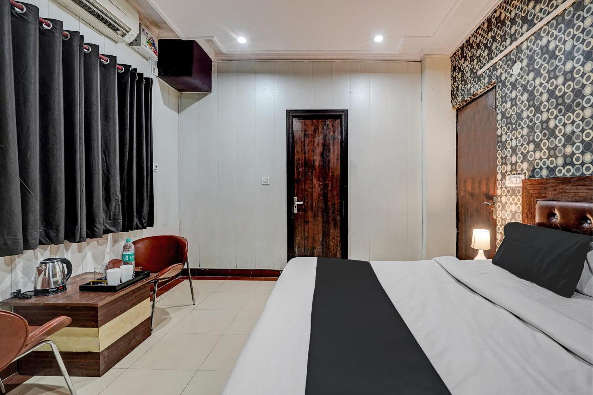 Super Hotel O Bg Hotel Faridabad Ngoại thất bức ảnh