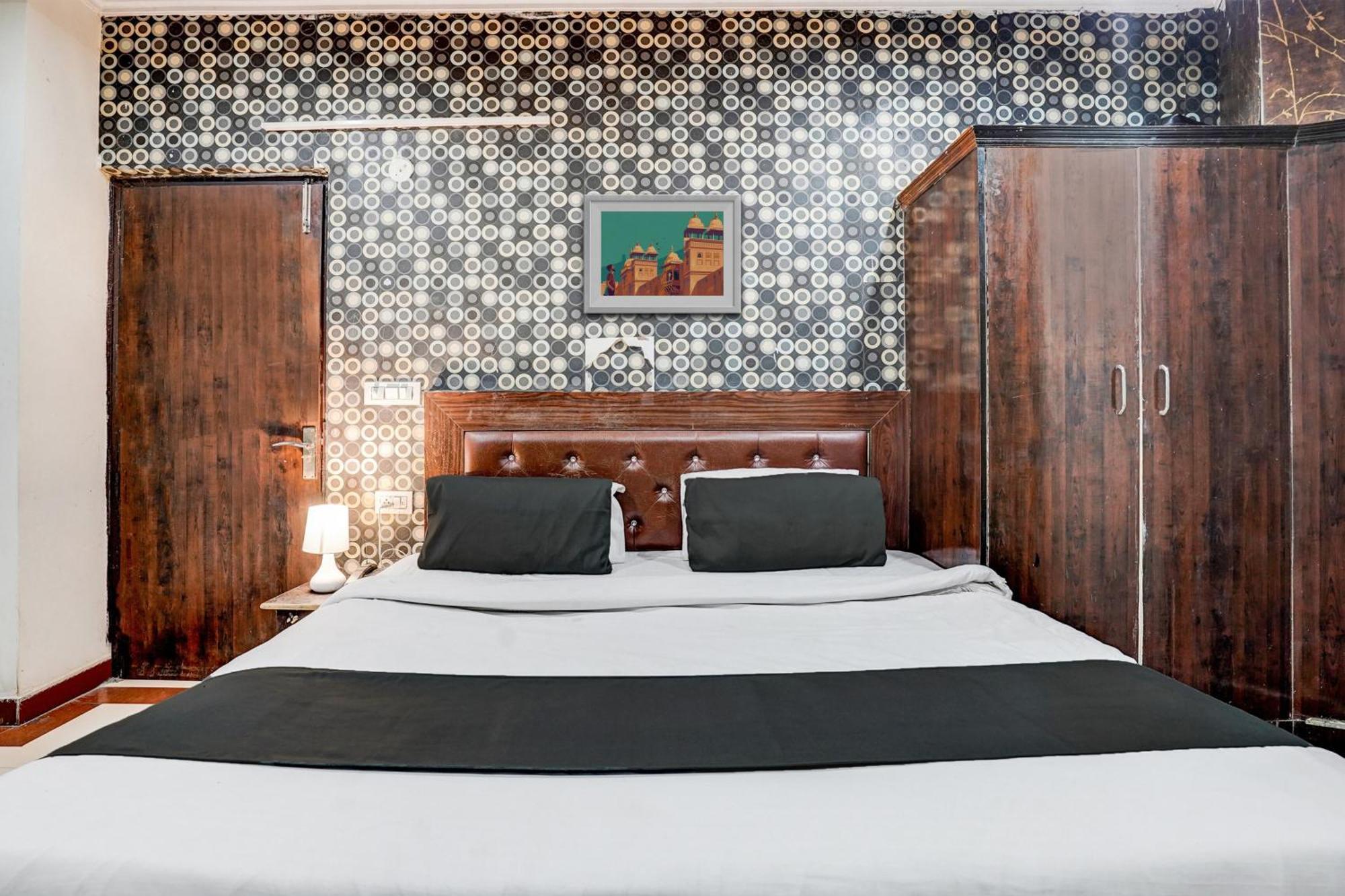 Super Hotel O Bg Hotel Faridabad Ngoại thất bức ảnh